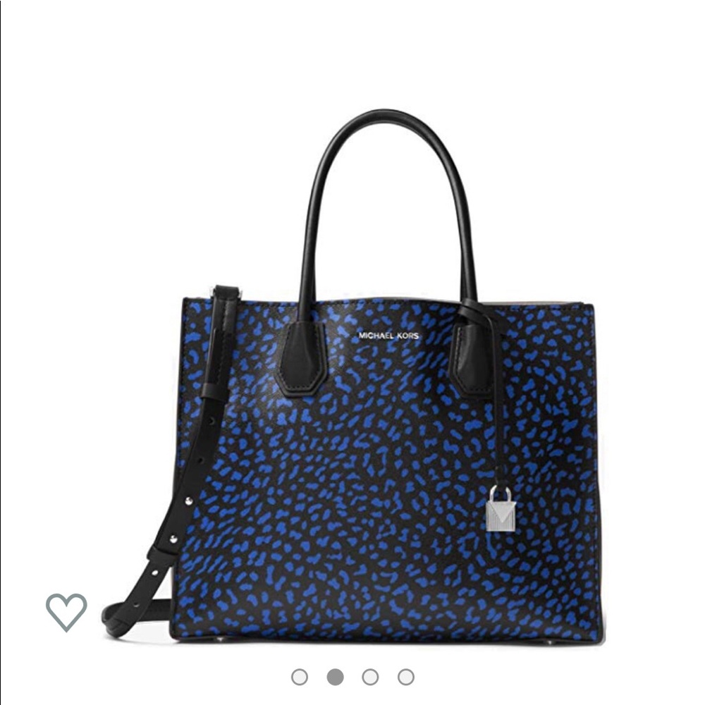 Micheal Kors cheetah print purse